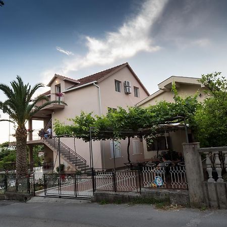 Apartments Pavicevic Τίβατ Δωμάτιο φωτογραφία