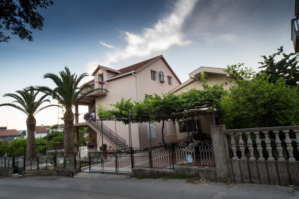 Apartments Pavicevic Τίβατ Δωμάτιο φωτογραφία