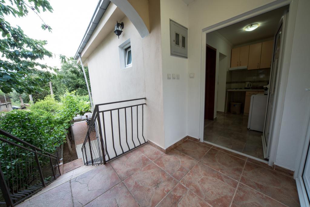 Apartments Pavicevic Τίβατ Δωμάτιο φωτογραφία