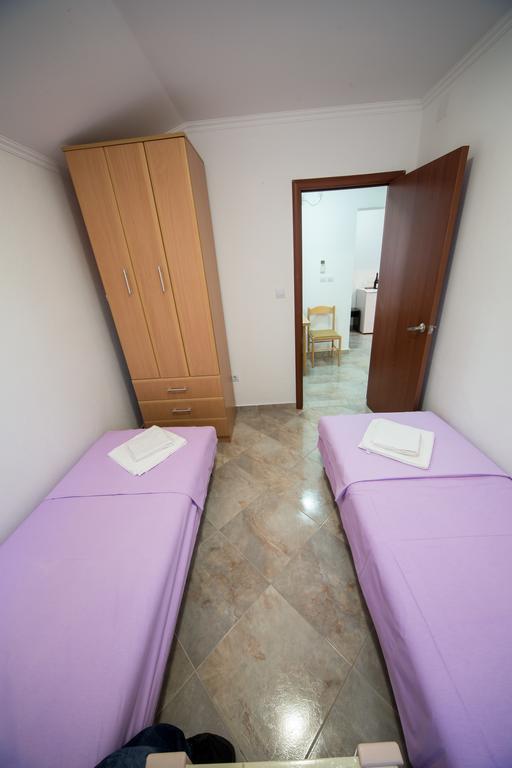 Apartments Pavicevic Τίβατ Δωμάτιο φωτογραφία