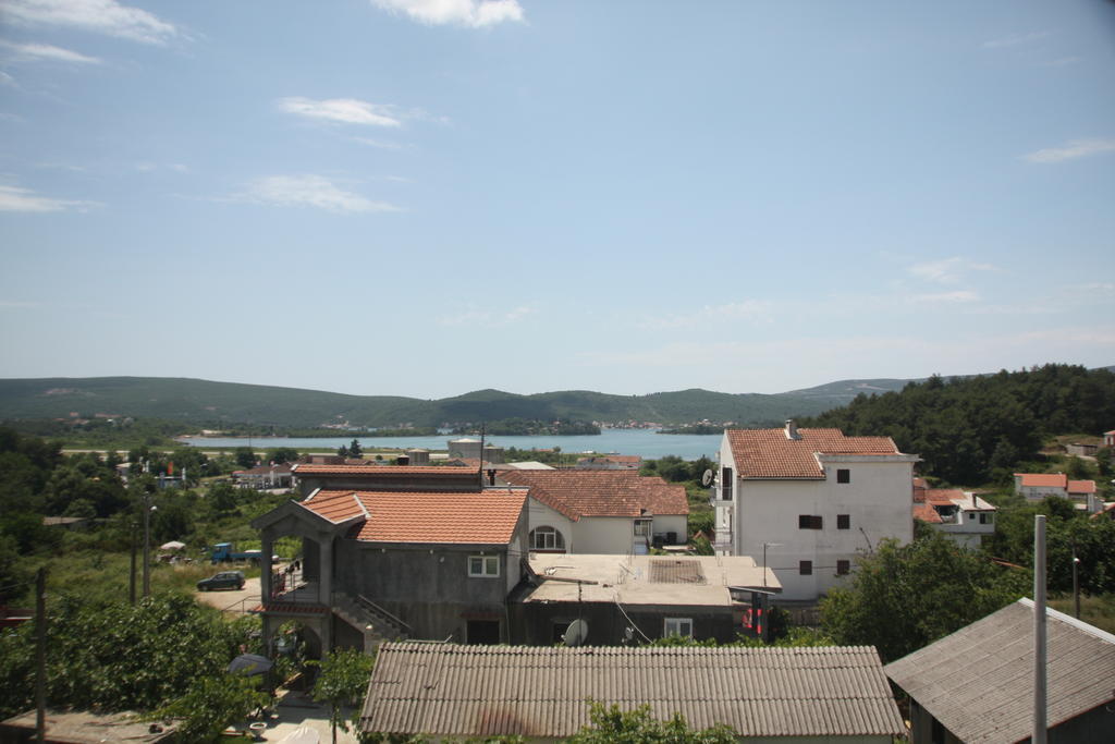 Apartments Pavicevic Τίβατ Δωμάτιο φωτογραφία