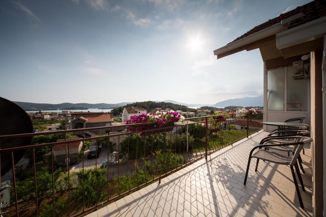 Apartments Pavicevic Τίβατ Δωμάτιο φωτογραφία