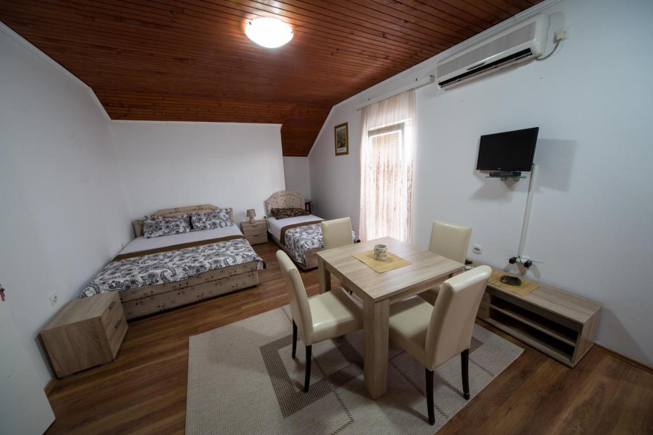 Apartments Pavicevic Τίβατ Δωμάτιο φωτογραφία