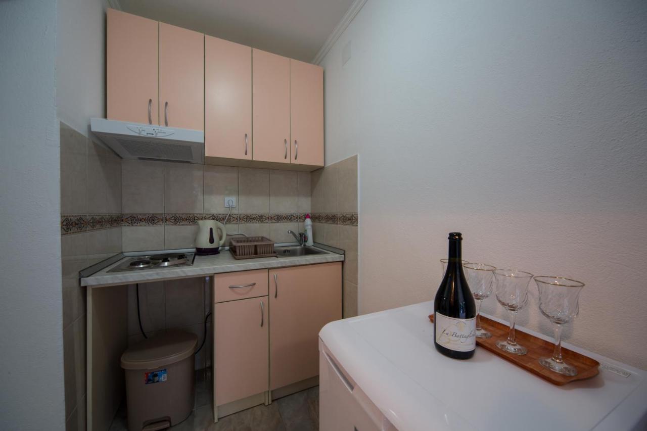 Apartments Pavicevic Τίβατ Δωμάτιο φωτογραφία